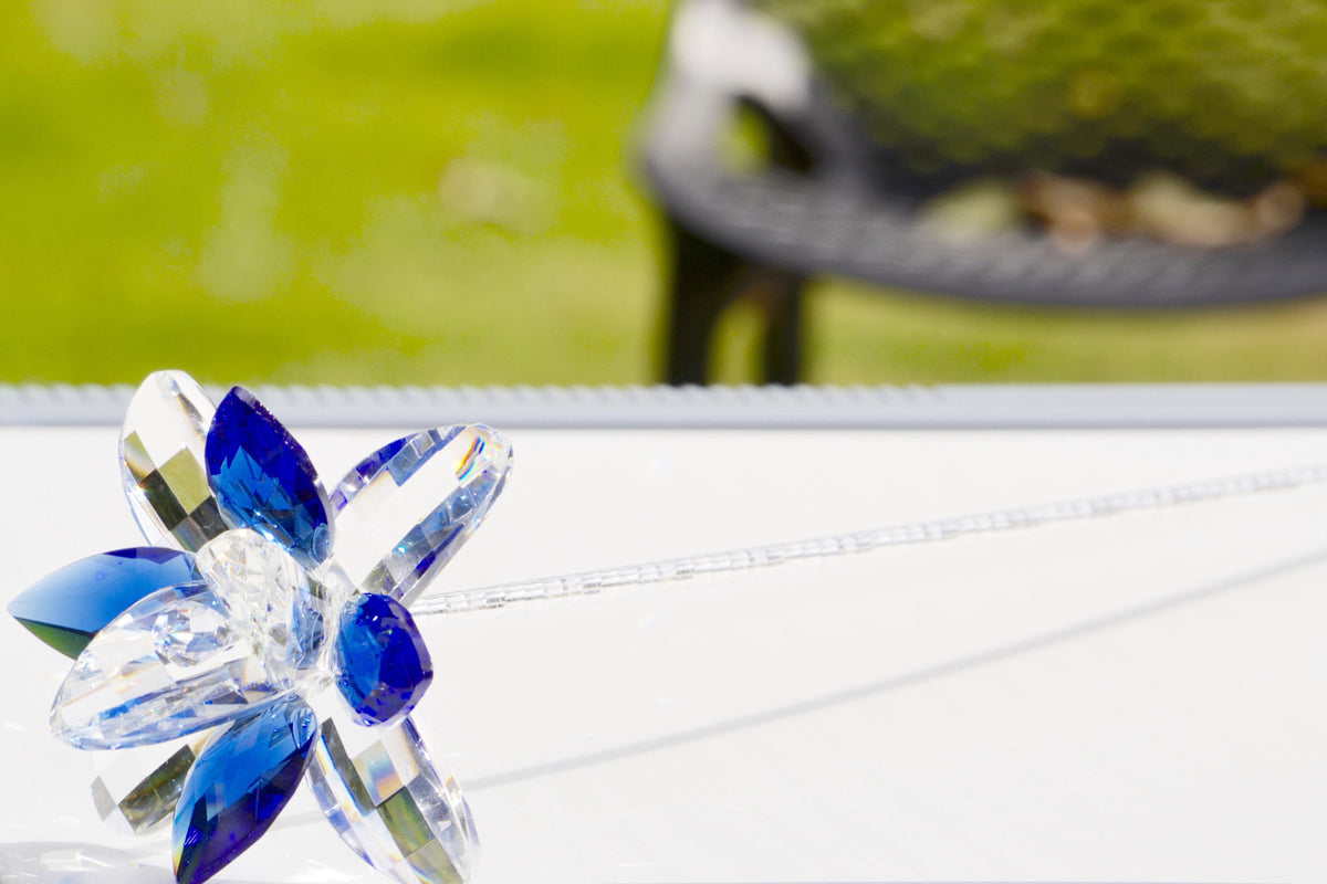 Blue Crystal Lilie Flower